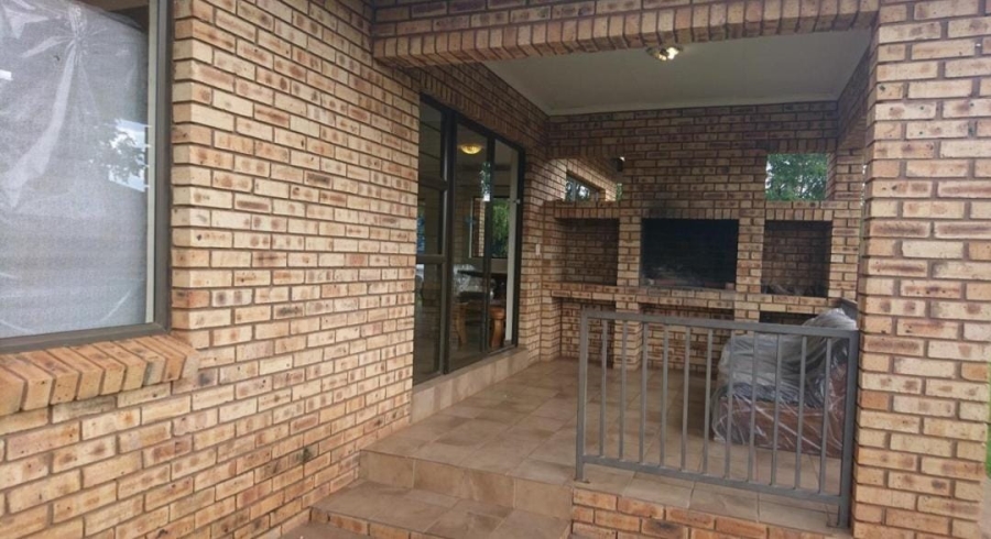 3 Bedroom Property for Sale in Kuruman Northern Cape